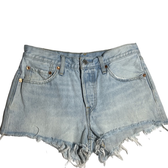 Levi's Pants - Levi’s 501 button fly 5 pockets style cut off shorts size 27